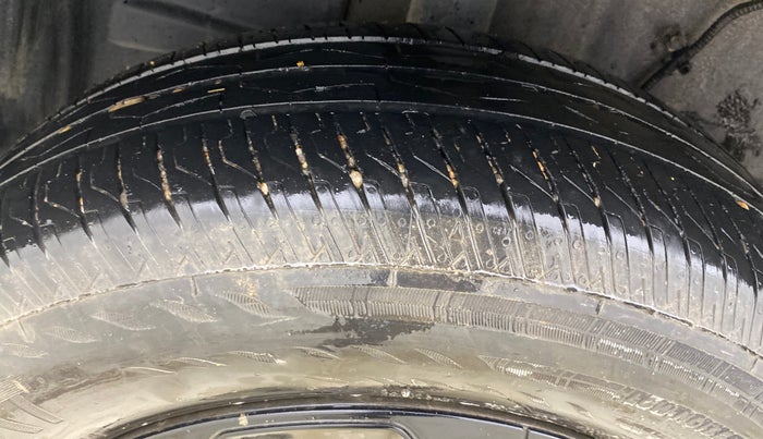 2023 Tata PUNCH ADVENTURE RHYTHM CNG, CNG, Manual, 28,607 km, Right Rear Tyre Tread