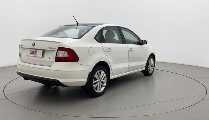 2018 Skoda Rapid STYLE 1.6 MPI, Petrol, Manual, 66,832 km, Right Back Diagonal