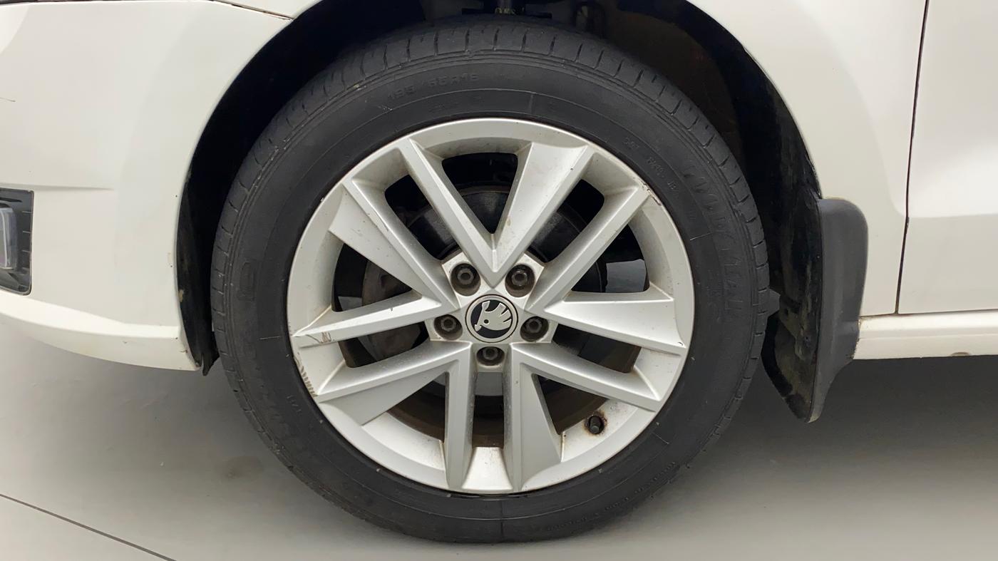 2018 Skoda Rapid STYLE 1.6 MPI, Petrol, Manual, 66,832 km, Left Front Wheel