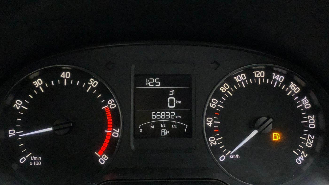 2018 Skoda Rapid STYLE 1.6 MPI, Petrol, Manual, 66,832 km, Odometer Image