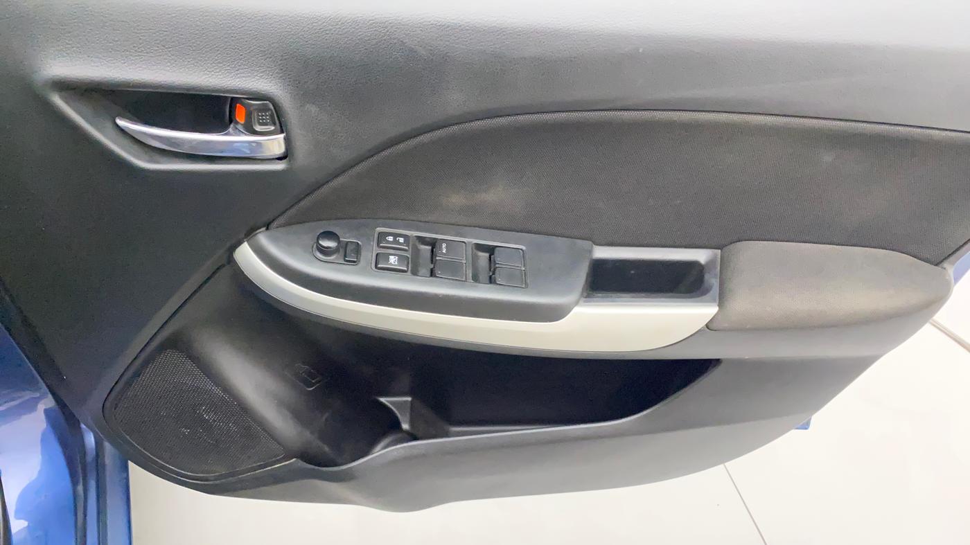 2016 Maruti Baleno DELTA PETROL 1.2, Petrol, Manual, 83,694 km, Driver Side Door Panels Control