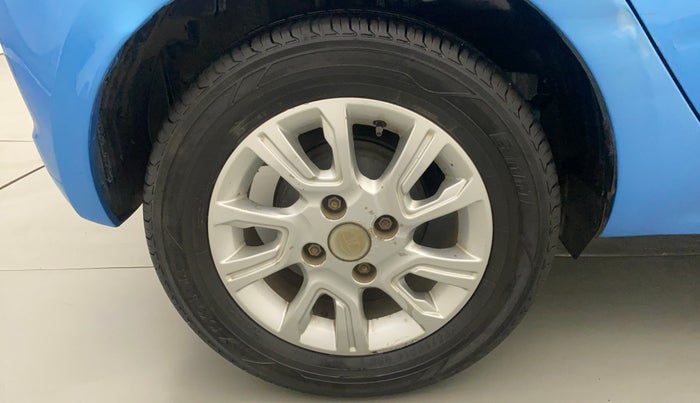 2017 Tata Tiago XZ PETROL, Petrol, Manual, 32,671 km, Right Rear Wheel