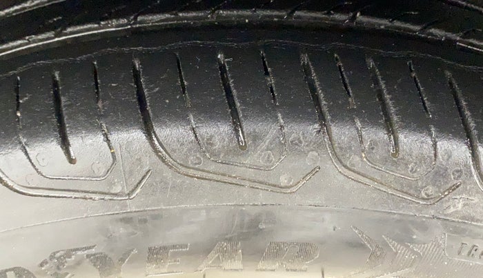 2022 Tata Tiago XT PETROL, Petrol, Manual, 30,077 km, Left Front Tyre Tread