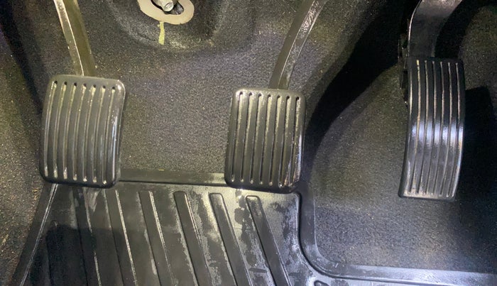 2019 Hyundai NEW SANTRO ASTA MT, Petrol, Manual, 31,054 km, Pedals