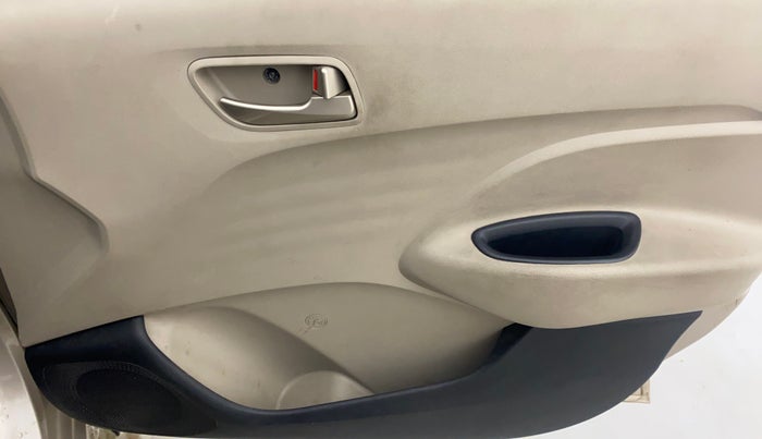 2019 Hyundai NEW SANTRO ASTA MT, Petrol, Manual, 31,054 km, Driver Side Door Panels Control