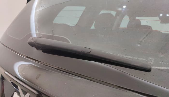 2025 Mahindra XUV700 AX 7 D MT 7 STR, Diesel, Manual, 9,461 km, Rear Wiper