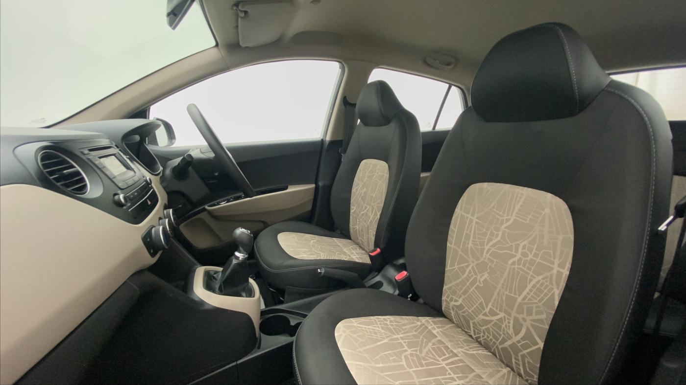 2015 Hyundai Grand i10 SPORTZ 1.2 KAPPA VTVT, Petrol, Manual, 12,530 km, Right Side Front Door Cabin