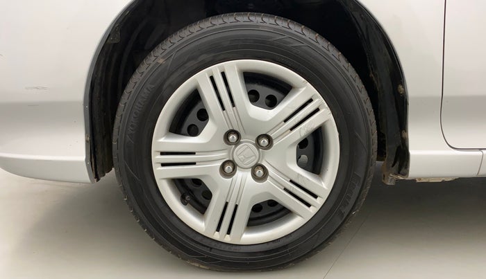 2013 Honda City 1.5L I-VTEC CORPORATE MT, Petrol, Manual, 1,13,194 km, Left Front Wheel