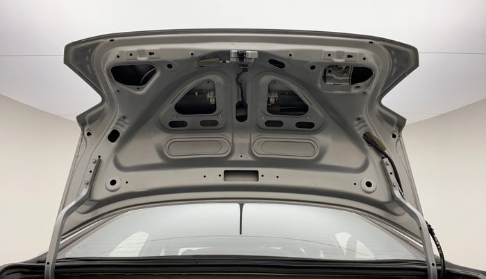 2013 Honda City 1.5L I-VTEC CORPORATE MT, Petrol, Manual, 1,13,194 km, Boot Door Open