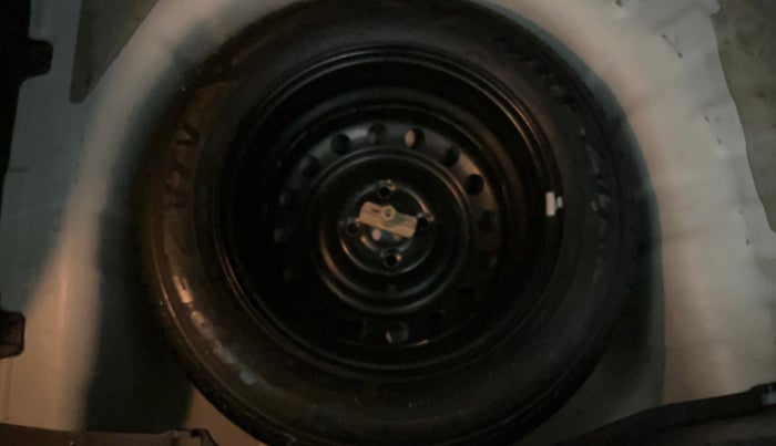 2019 Hyundai Elite i20 ASTA 1.2 (O), Petrol, Manual, 33,402 km, Spare Tyre