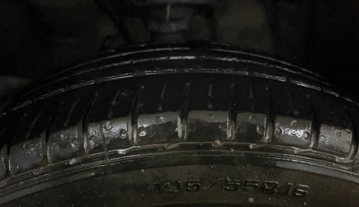 2019 Hyundai Elite i20 ASTA 1.2 (O), Petrol, Manual, 33,402 km, Right Front Tyre Tread