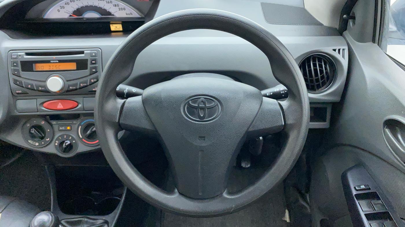 2012 Toyota Etios GD, Diesel, Manual, 82,993 km, Steering Wheel Close Up