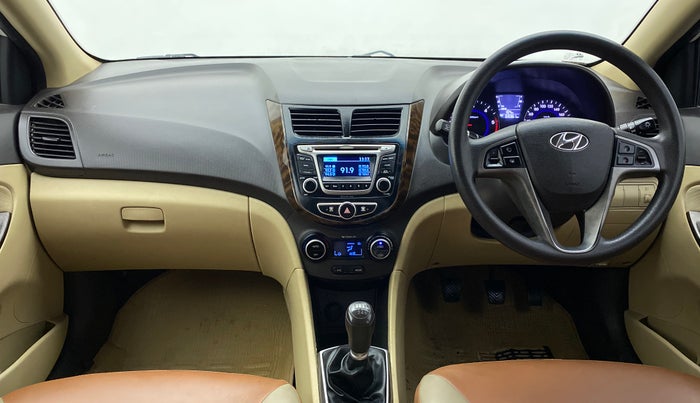 2016 Hyundai Verna 1.6 CRDI S, Diesel, Manual, 69,361 km, Dashboard