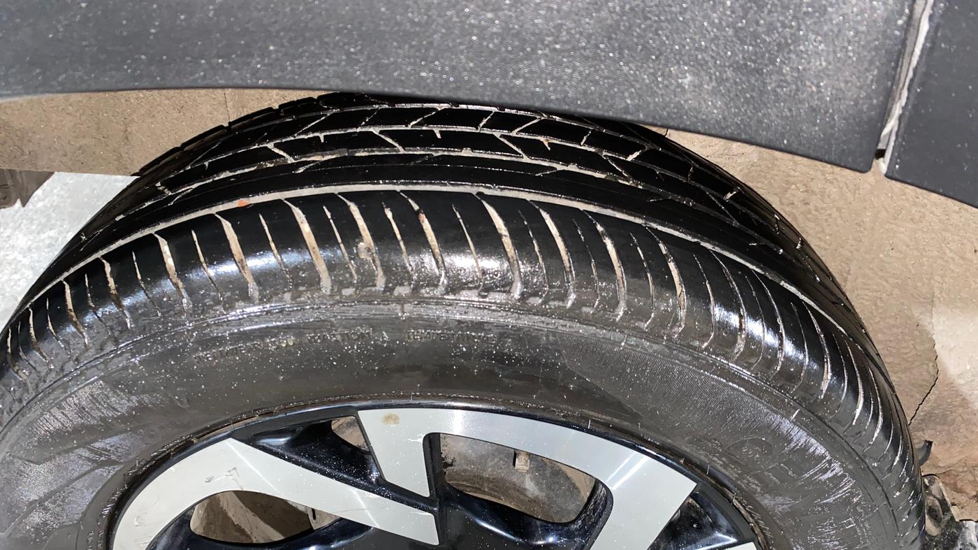 2023 Nissan MAGNITE XV TURBO, Petrol, Manual, 22,930 km, Right Rear Tyre Tread