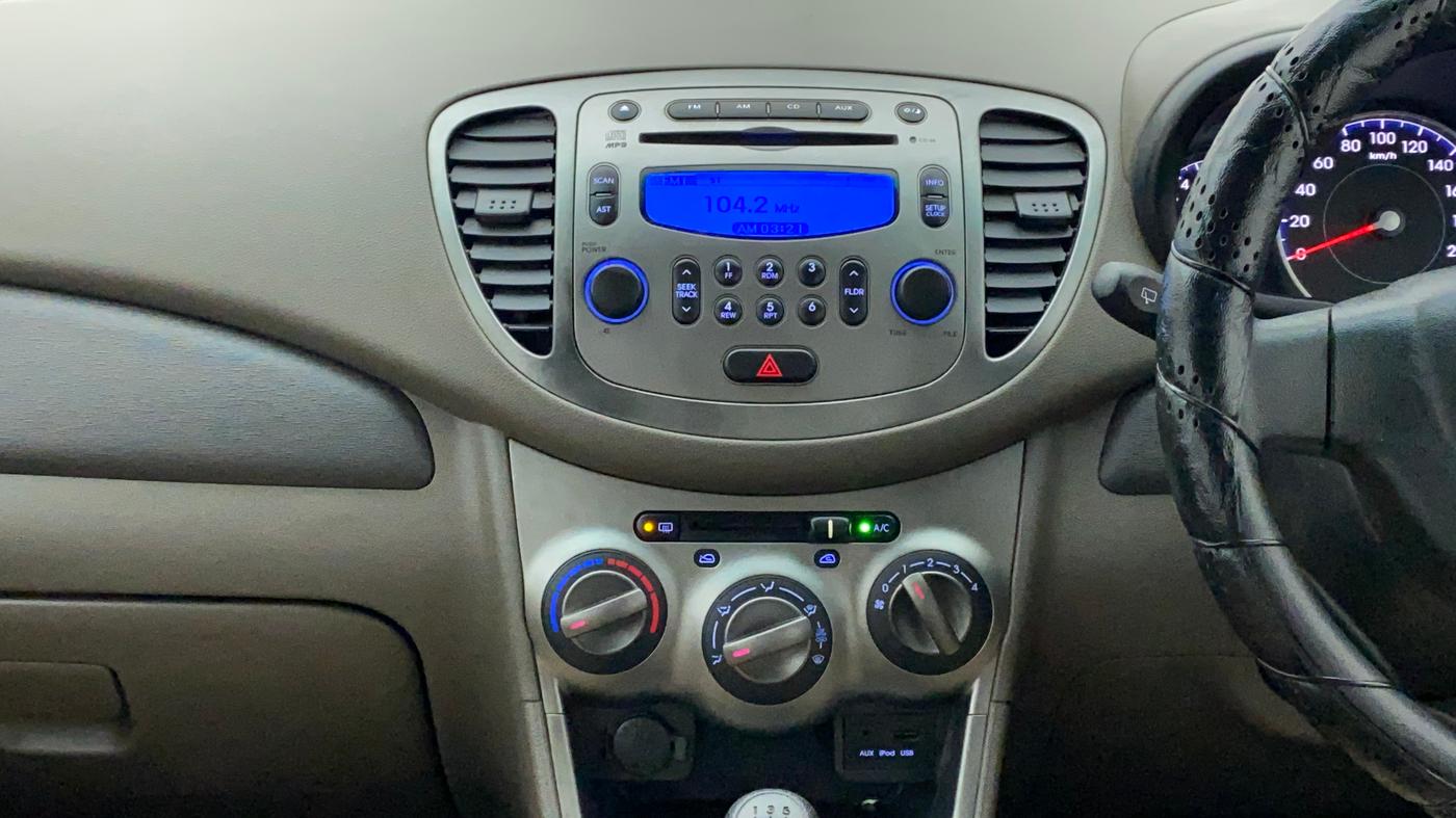 2010 Hyundai i10 SPORTZ 1.2, Petrol, Manual, 45,887 km, Air Conditioner