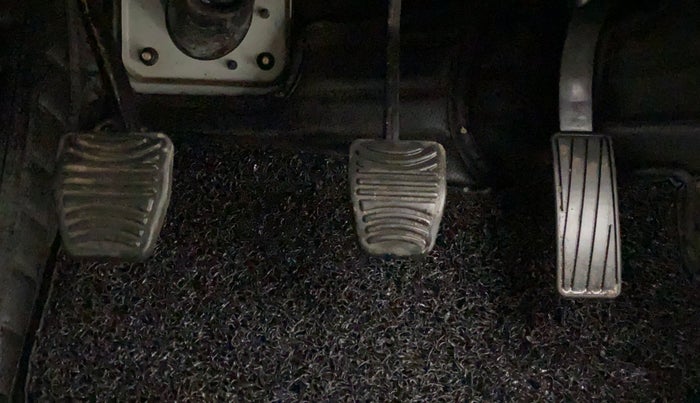 2019 Mahindra MARAZZO M8 7 STR, Diesel, Manual, 13,234 km, Pedals