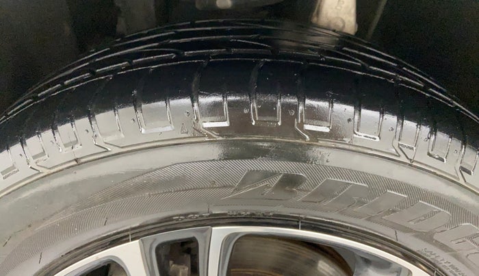 2019 Mahindra MARAZZO M8 7 STR, Diesel, Manual, 13,234 km, Left Front Tyre Tread