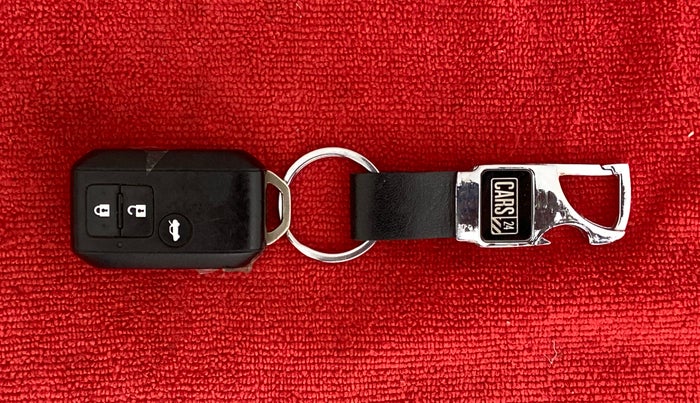 2021 Maruti Dzire ZXI, Petrol, Manual, 60,143 km, Key Close Up