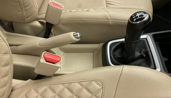 2021 Maruti Dzire ZXI, Petrol, Manual, 60,143 km, Gear Lever