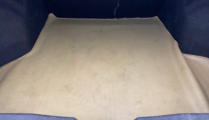 2022 Maruti Ciaz ZETA 1.5 SHVS MT PETROL, Petrol, Manual, 75,762 km, Boot Inside