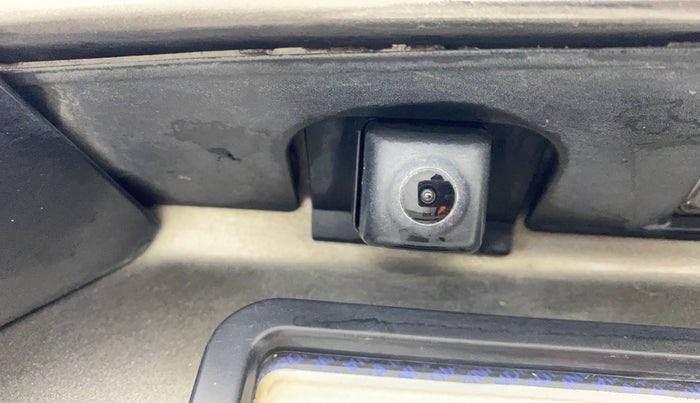 2022 Maruti Ciaz ZETA 1.5 SHVS MT PETROL, Petrol, Manual, 75,762 km, Parking Camera