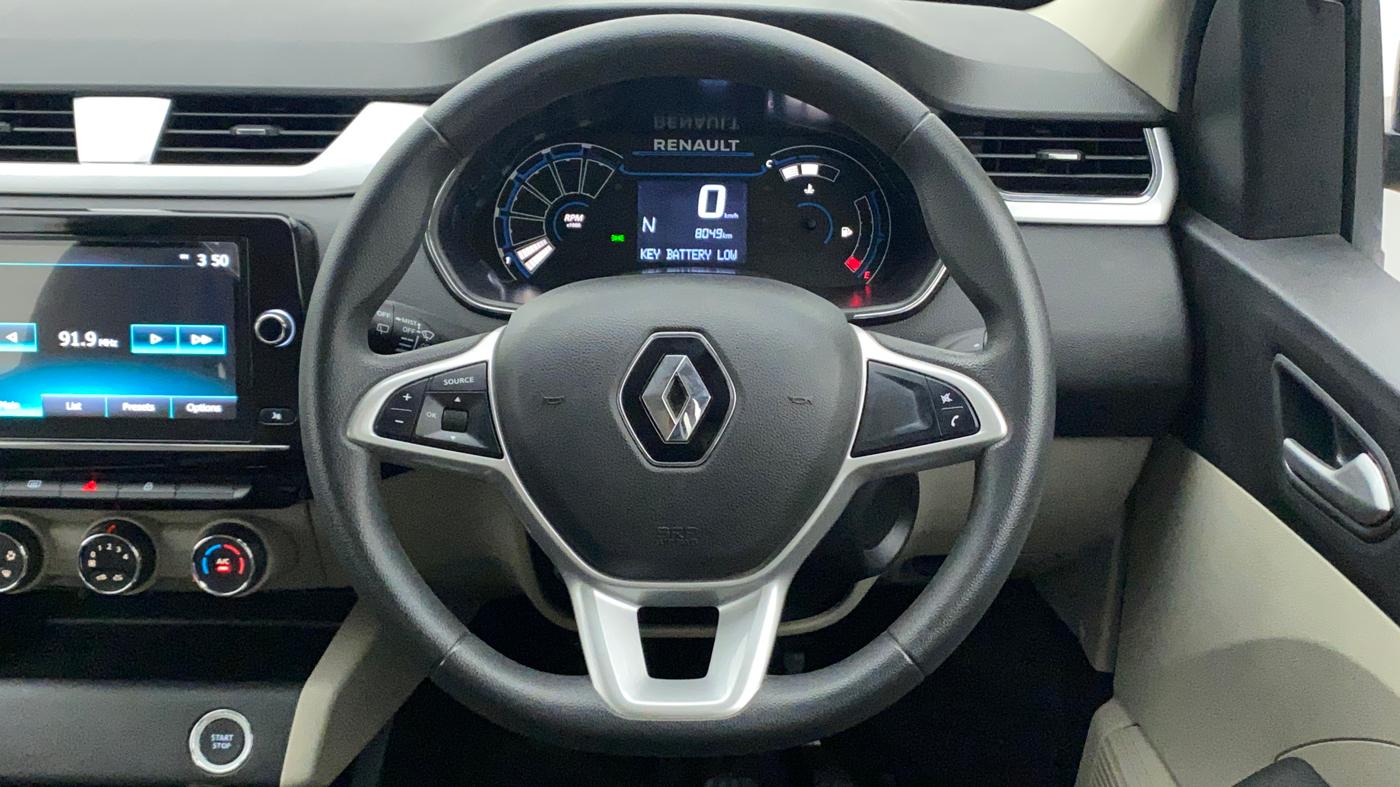 2021 Renault TRIBER RXZ AMT, Petrol, Automatic, 8,049 km, Steering Wheel Close Up
