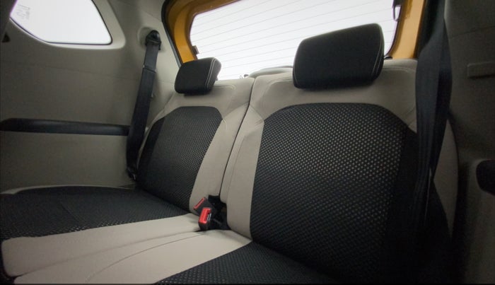 2021 Renault TRIBER RXZ AMT, Petrol, Automatic, 8,049 km, Third Seat Row ( optional )