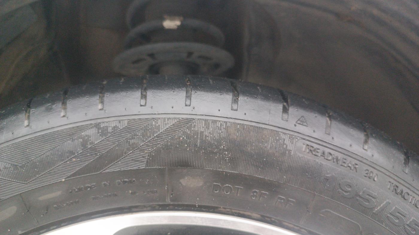 2019 Maruti Baleno ZETA CVT PETROL 1.2, Petrol, Automatic, 36,862 km, Right Front Tyre Tread