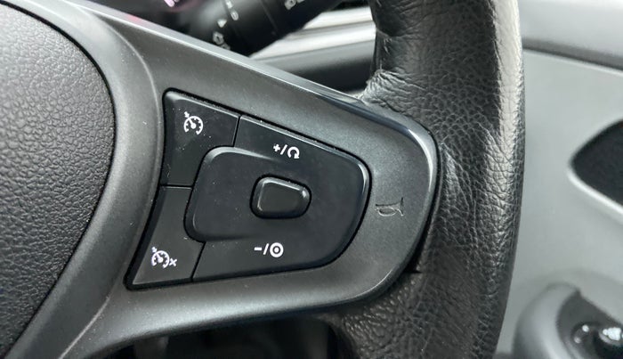 2021 Tata ALTROZ XT DIESEL, Diesel, Manual, 67,177 km, Adaptive Cruise Control