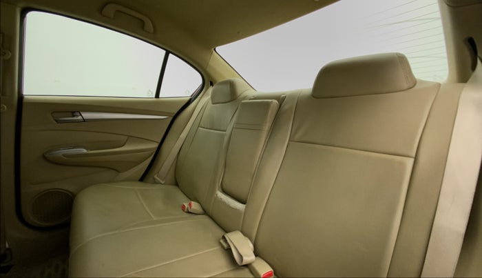 2010 Honda City V MT PETROL, Petrol, Manual, 50,652 km, Right Side Rear Door Cabin