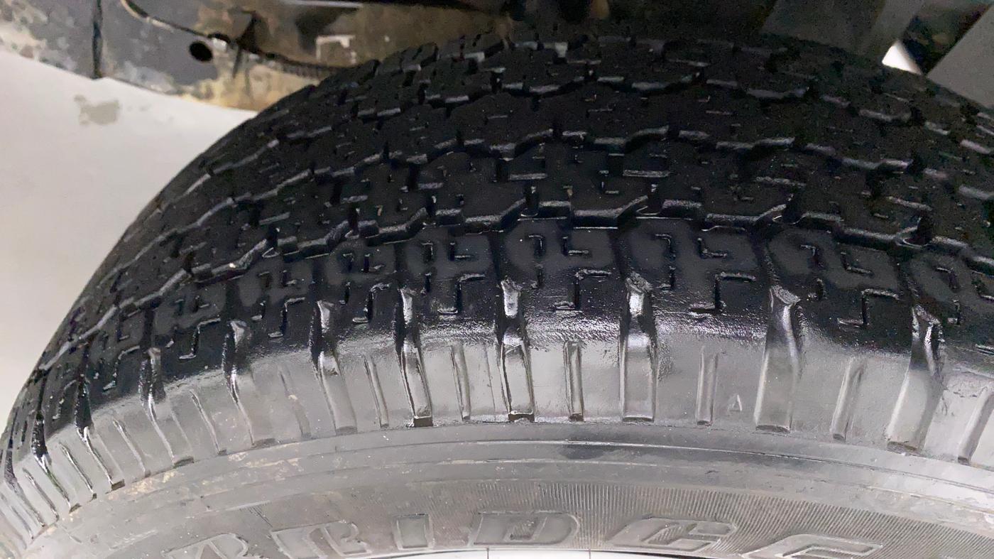 2018 Mahindra Thar CRDE 4X4 BS IV, Diesel, Manual, 17,728 km, Right Front Tyre Tread