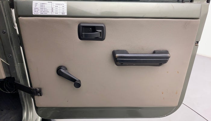 2018 Mahindra Thar CRDE 4X4 BS IV, Diesel, Manual, 17,728 km, Driver Side Door Panels Control