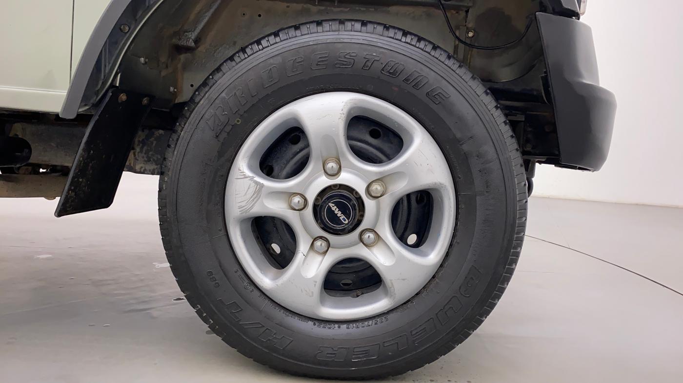 2018 Mahindra Thar CRDE 4X4 BS IV, Diesel, Manual, 17,728 km, Right Front Wheel