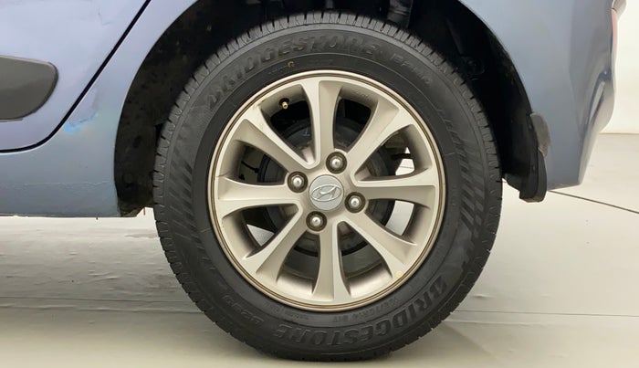2016 Hyundai Grand i10 ASTA (O) 1.2 KAPPA VTVT, CNG, Manual, 70,815 km, Left Rear Wheel