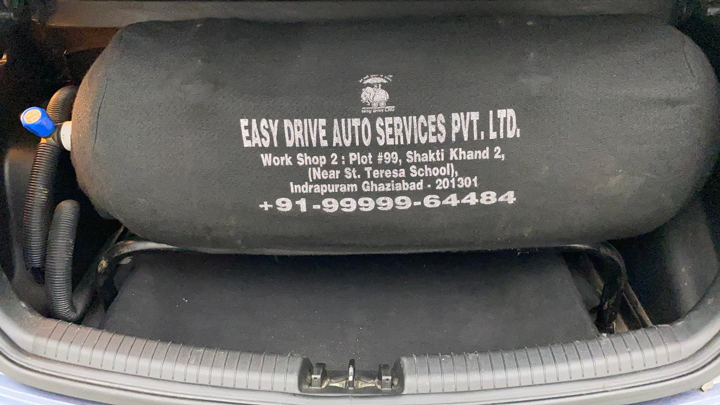 2016 Hyundai Grand i10 ASTA (O) 1.2 KAPPA VTVT, CNG, Manual, 70,815 km, Boot Inside