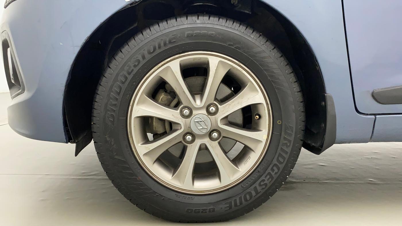 2016 Hyundai Grand i10 ASTA (O) 1.2 KAPPA VTVT, CNG, Manual, 70,815 km, Left Front Wheel