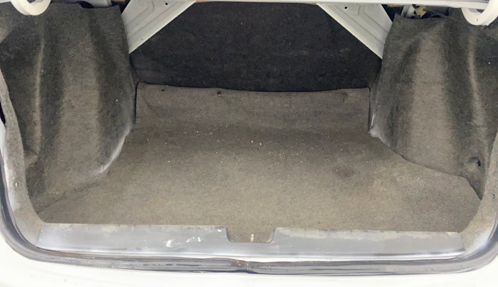 2017 Honda City 1.5L I-VTEC ZX CVT, Petrol, Automatic, 1,19,914 km, Boot Inside