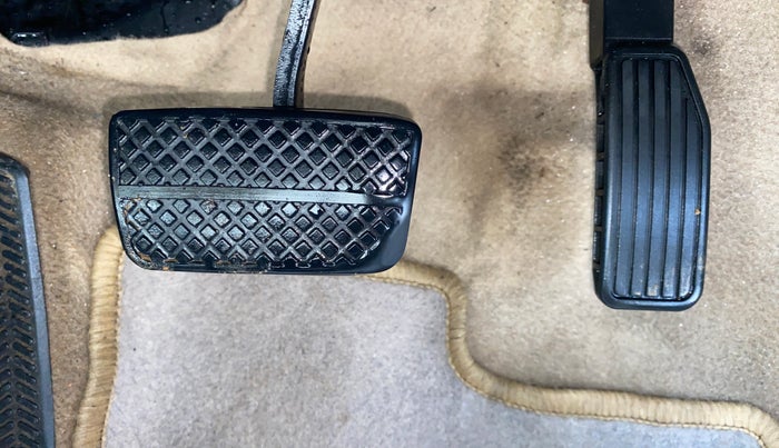 2017 Honda City 1.5L I-VTEC ZX CVT, Petrol, Automatic, 1,19,914 km, Pedals