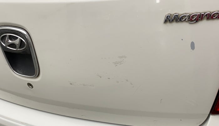 2015 Hyundai i10 MAGNA 1.1, Petrol, Manual, 35,215 km, Dicky (Boot door) - Minor scratches