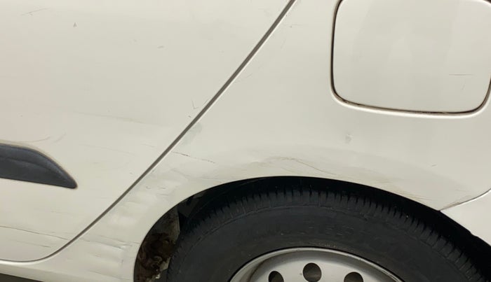 2015 Hyundai i10 MAGNA 1.1, Petrol, Manual, 35,215 km, Left quarter panel - Slightly dented