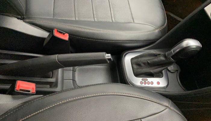 2018 Volkswagen Ameo HIGHLINE PLUS 1.5L AT 16 ALLOY, Diesel, Automatic, 81,749 km, Gear Lever