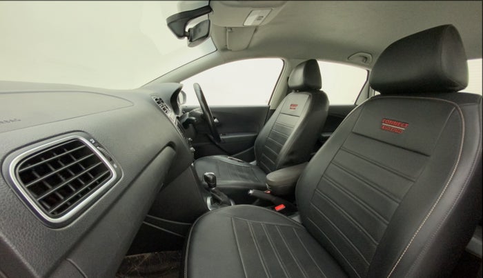 2018 Volkswagen Ameo HIGHLINE PLUS 1.5L AT 16 ALLOY, Diesel, Automatic, 81,749 km, Right Side Front Door Cabin
