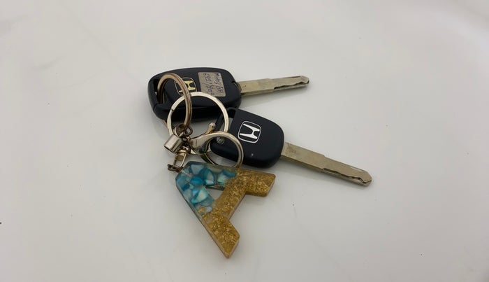 2013 Honda City 1.5L I-VTEC V MT, Petrol, Manual, 61,522 km, Key Close Up