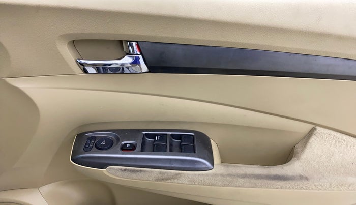 2013 Honda City 1.5L I-VTEC V MT, Petrol, Manual, 61,522 km, Driver Side Door Panels Control