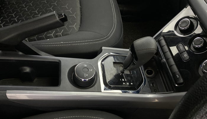 2021 Tata NEXON XMA PETROL, Petrol, Automatic, 30,714 km, Gear Lever
