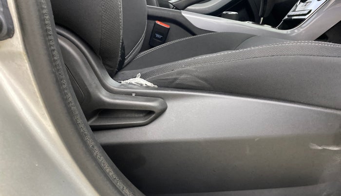 2021 Tata NEXON XMA PETROL, Petrol, Automatic, 30,714 km, Driver Side Adjustment Panel