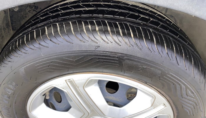 2021 Tata NEXON XMA PETROL, Petrol, Automatic, 30,714 km, Right Front Tyre Tread