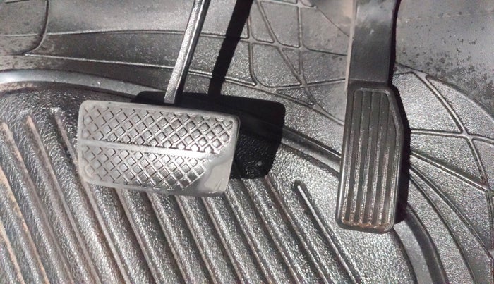 2015 Honda Jazz 1.2L I-VTEC V AT, Petrol, Automatic, 76,500 km, Pedals