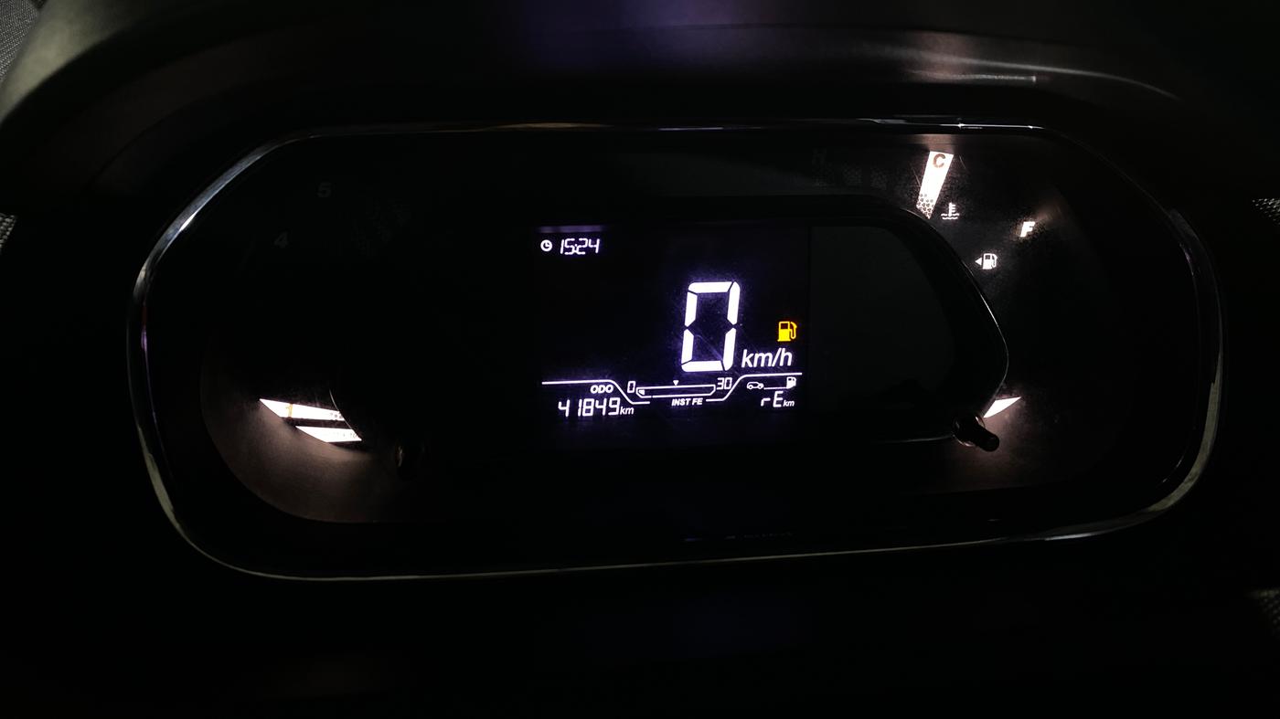 2021 Tata Tiago XT (O) PETROL, Petrol, Manual, 41,843 km, Odometer Image