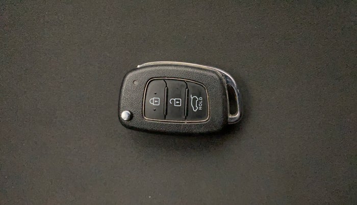 2023 Hyundai NEW I20 Sportz 1.2 IVT, Petrol, Automatic, 17,729 km, Key Close Up